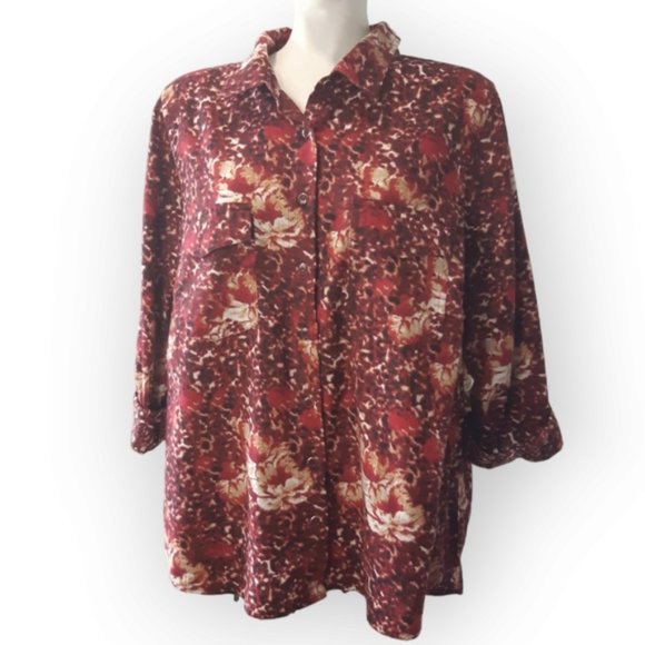 Penningtons red fire flower boho print soft button up top with pockets 1X - Picture 1 of 13
